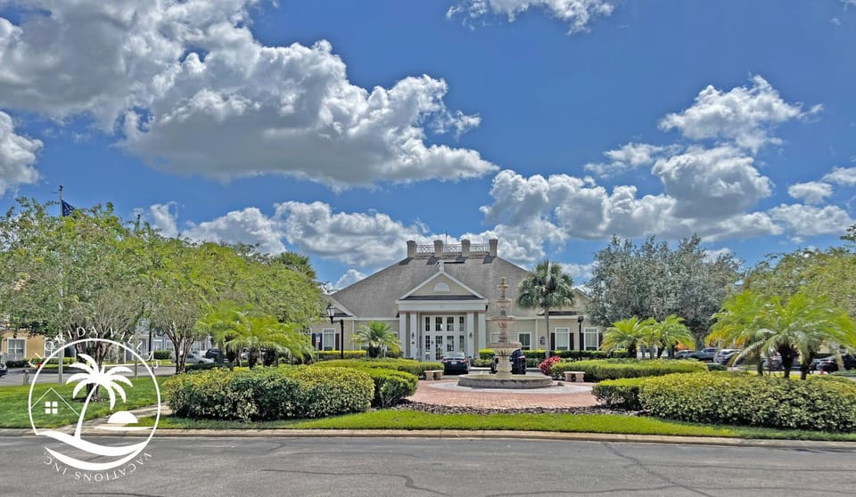 Property building, Natural landscape, Garden view