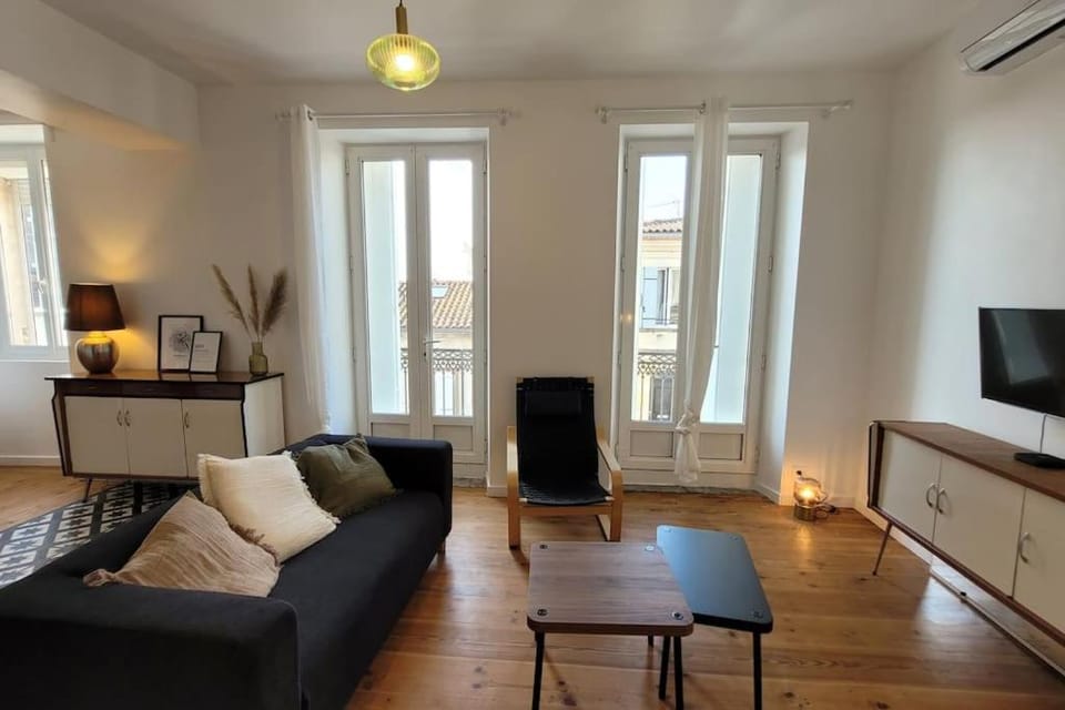 TV and multimedia, Living room, air conditioner