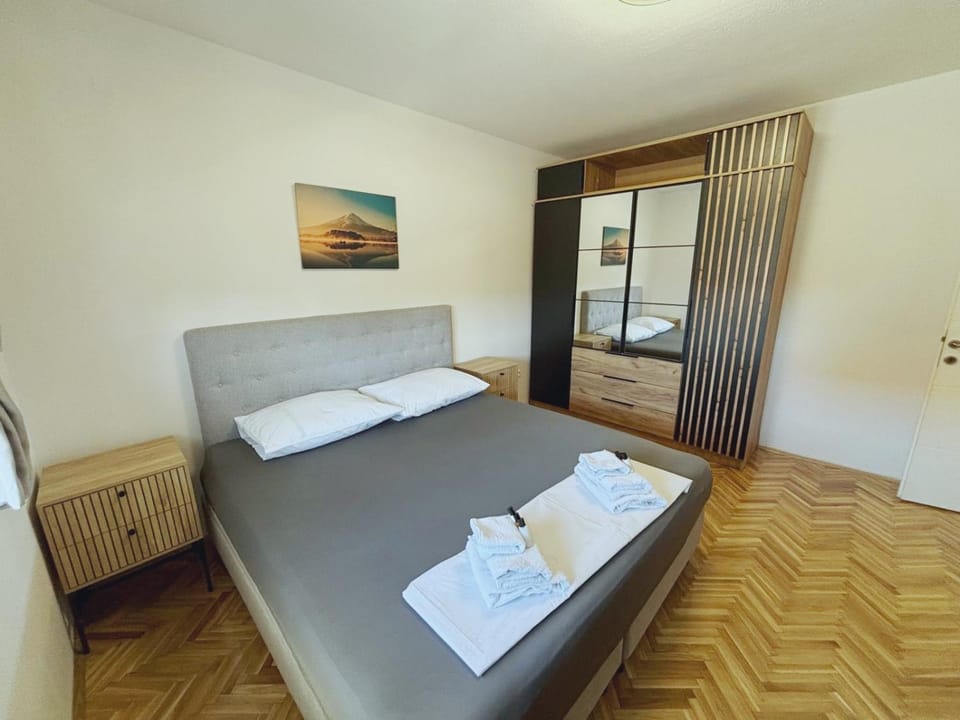 Apartman Luci - Private Heated pool Apartment in Šibenik-Knin County, Croatia