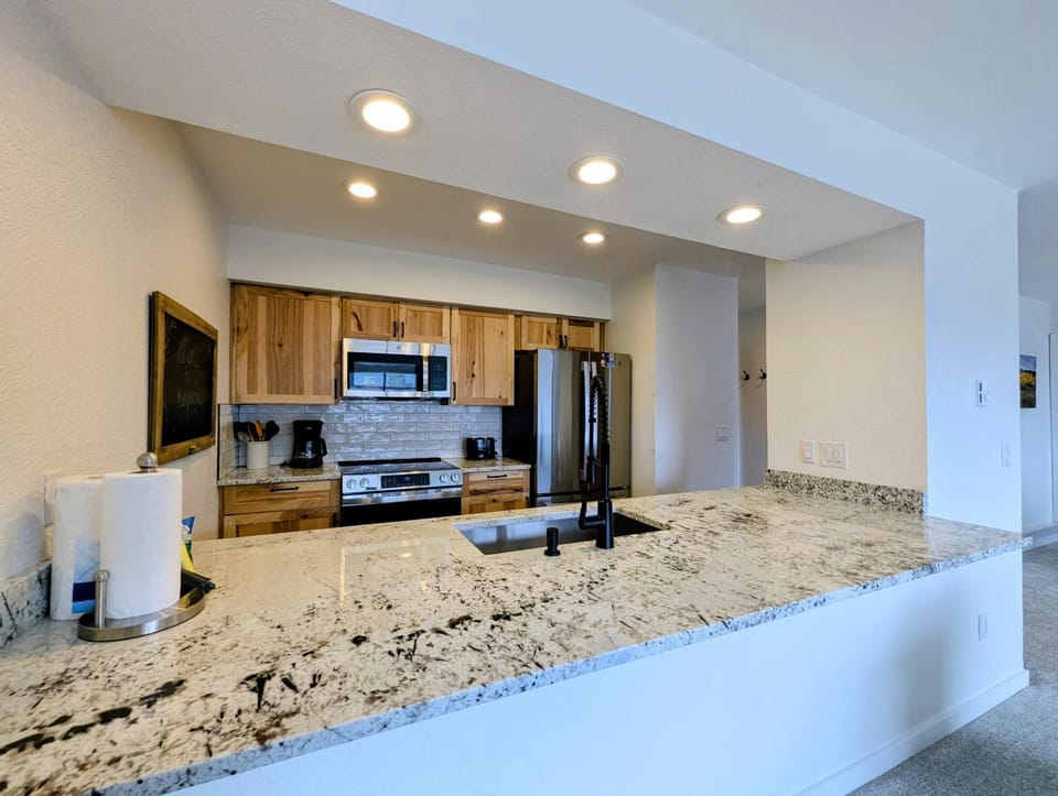 Edgewater 1451 by SummitCove Lodging in Colorado House in Keystone