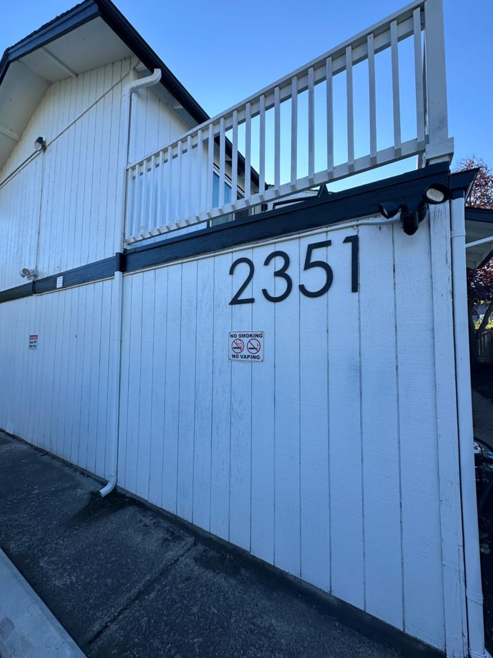 Upstairs UO, Autzen, Amazon Park Apartment in Eugene