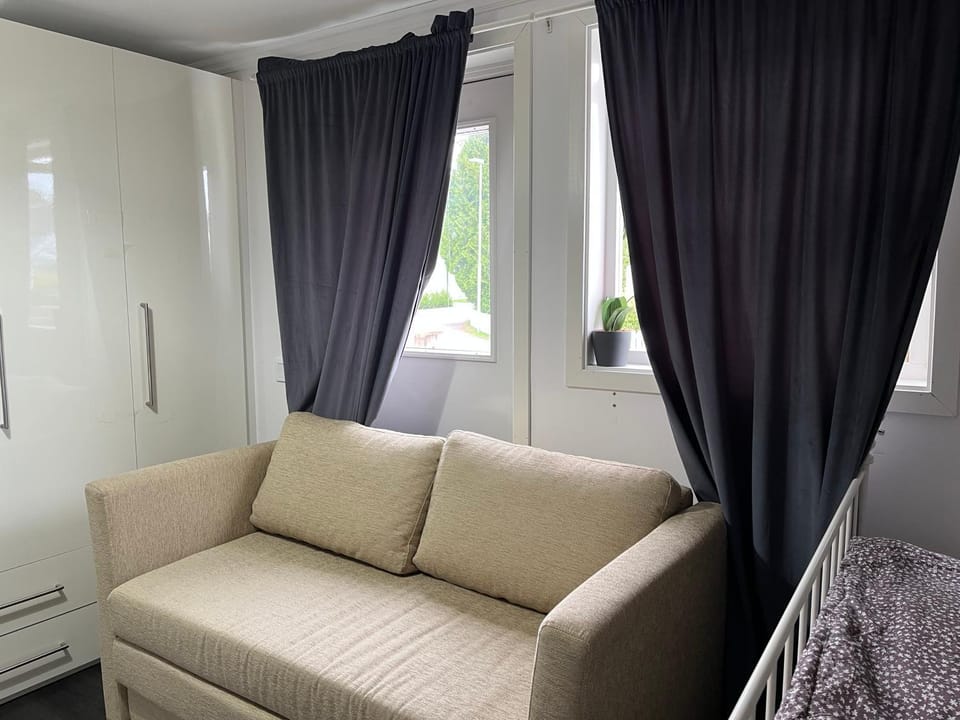 Guest suite Sandviken Bed and Breakfast in Uppsala County, Sweden