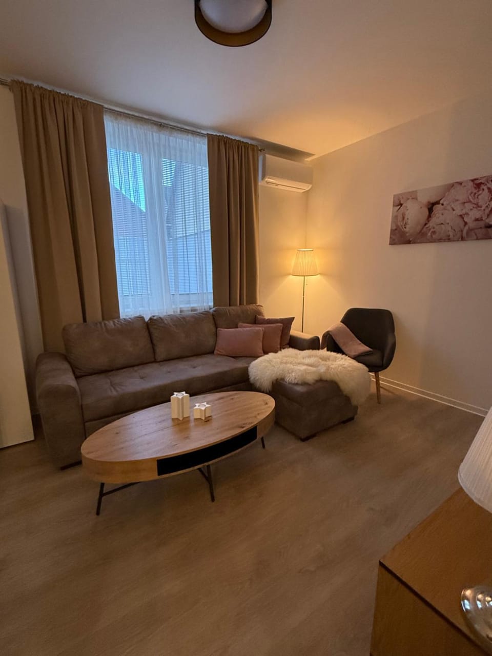 Seating area