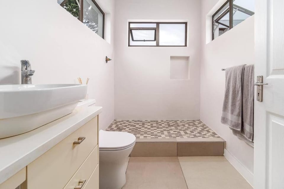 Camps Bay Loft Apartment in Camps Bay