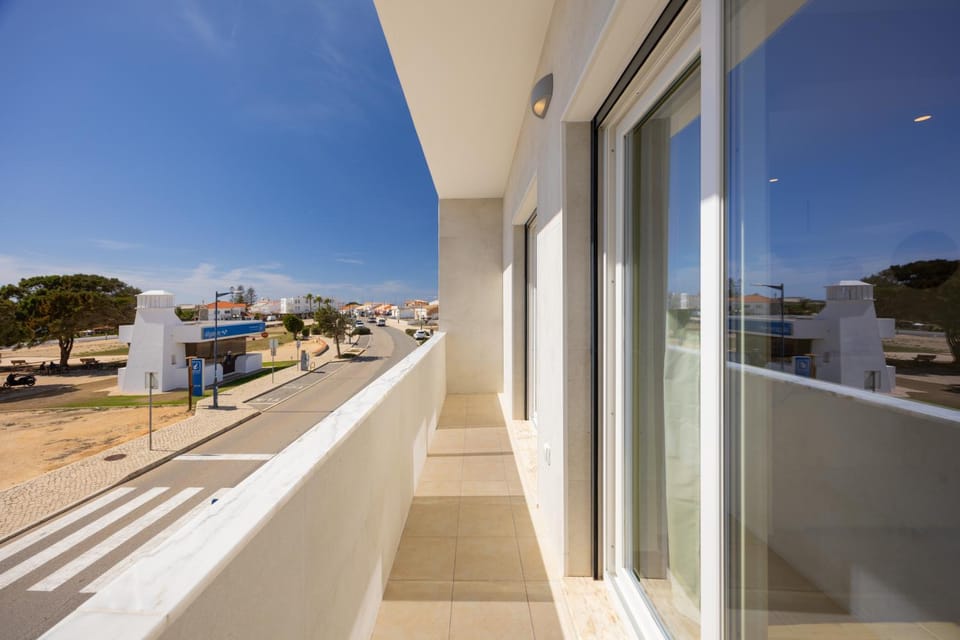 Pontalaia Atlantic View Apartment in Sagres