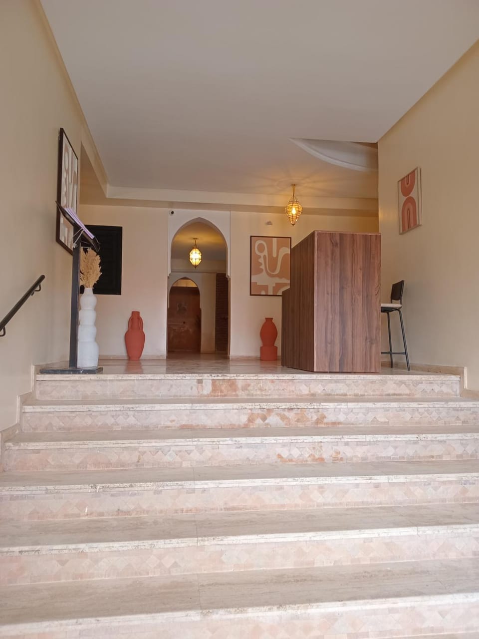 Facade/entrance