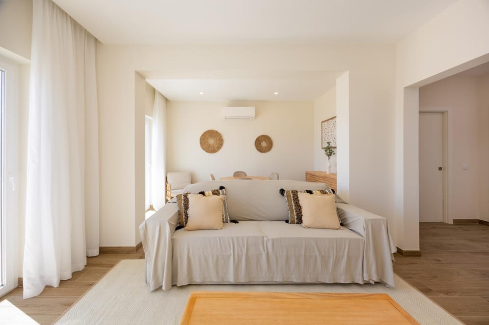 Pontalaia Ocean View Apartment in Sagres