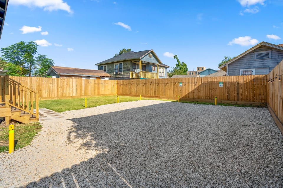 Htown eclectic funk vibe unit A Apartment in Harris County