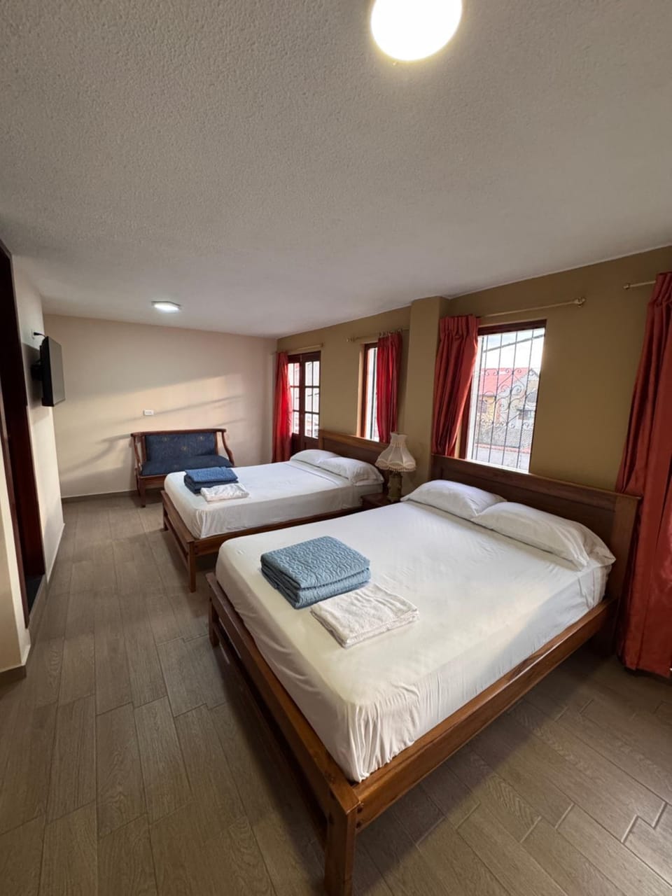 Bed, Photo of the whole room