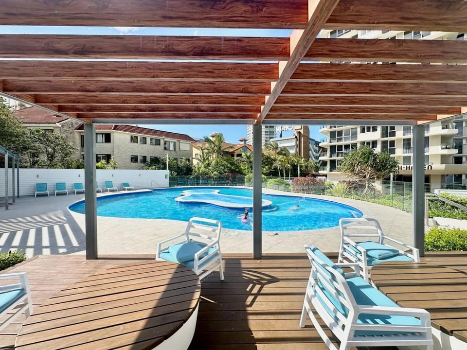 Property building, Swimming pool