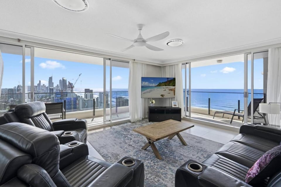 Living room, Sea view