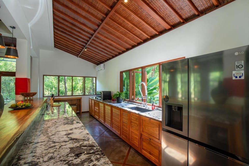 oven, kitchen