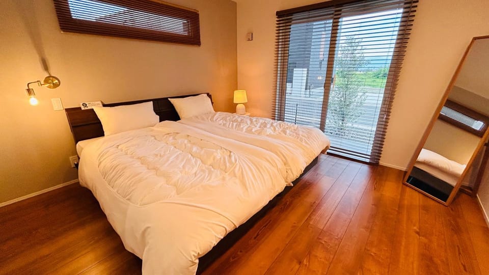 Bed, View (from property/room), Bedroom