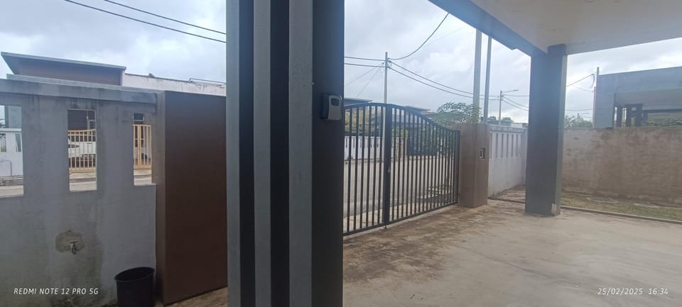 Property building, Balcony/Terrace