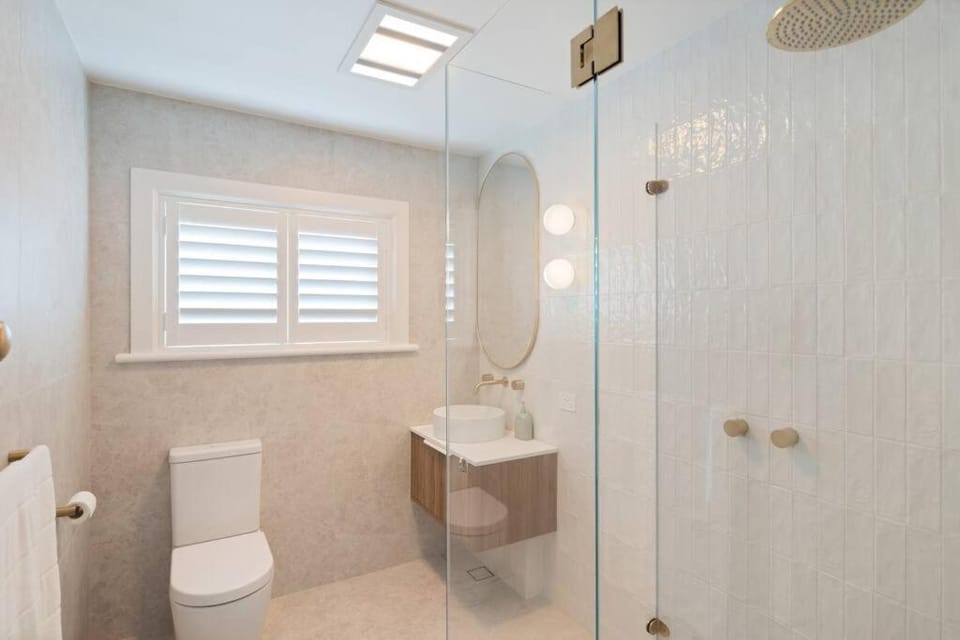 The Chester - 2BR Chic House with Outdoor Tub House in Adelaide