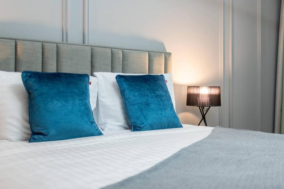 FIRST CLASS 1BR Luxurious DIFC Retreat Apartment in Dubai