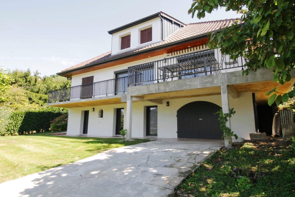 Comfortable villa with a view of Lake Bourget Villa in Auvergne-Rhône-Alpes