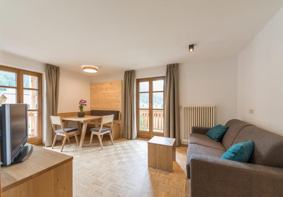 Residence Edelweiss Bed and Breakfast in Trentino-South Tyrol