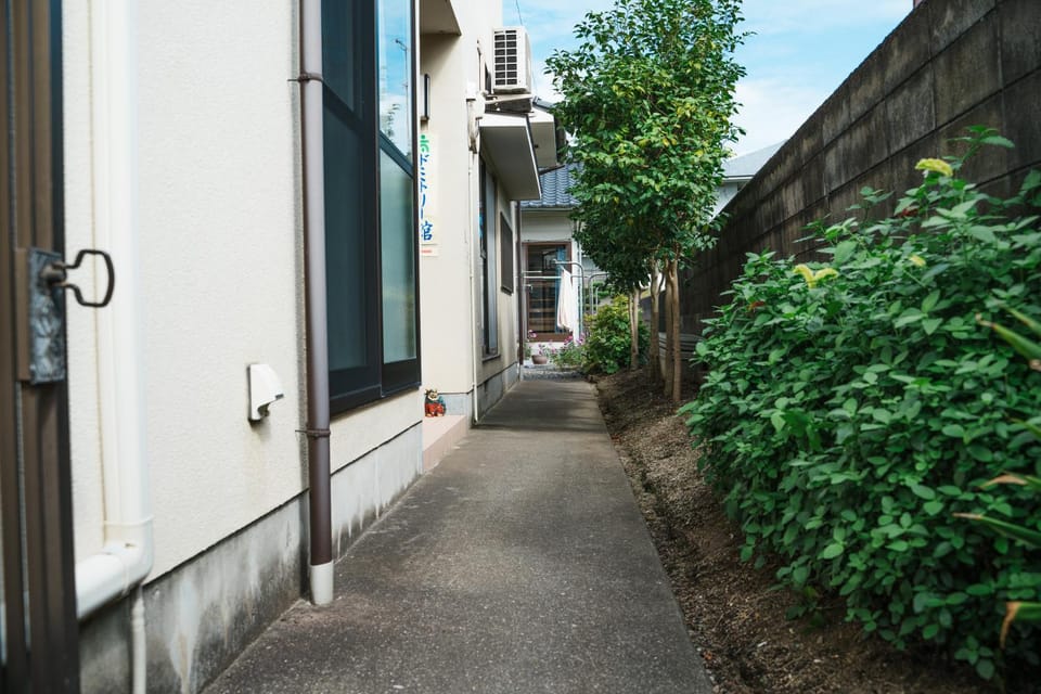 木の家ゲストハウス松山本館 House in Japan