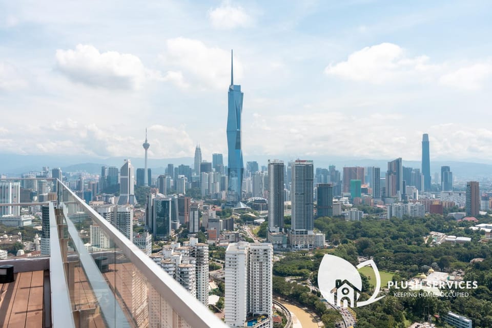 Nearby landmark, Bird's eye view, City view