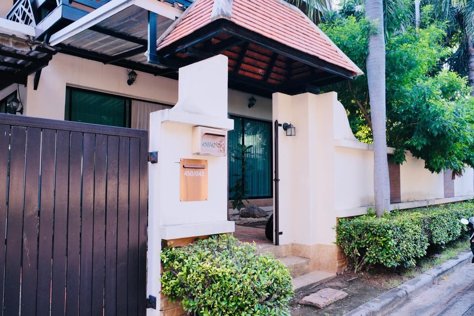 Property building, Garden
