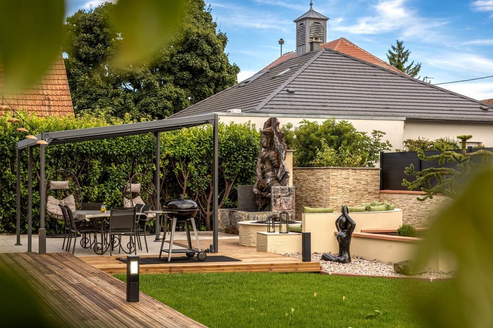 Patio, Garden, Garden view