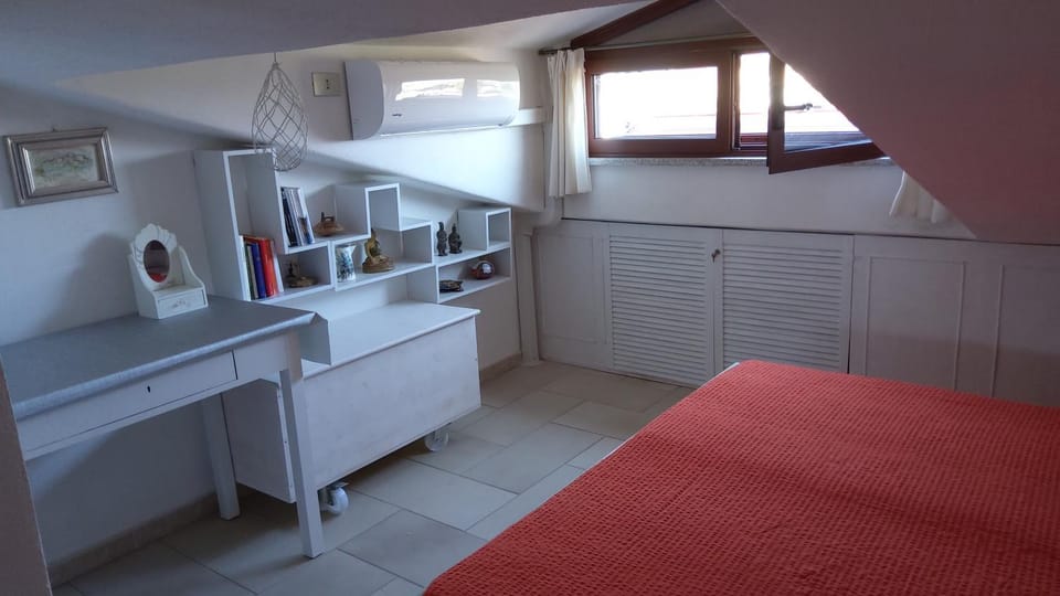 Smeralda Guest House Bed and Breakfast in La Caletta