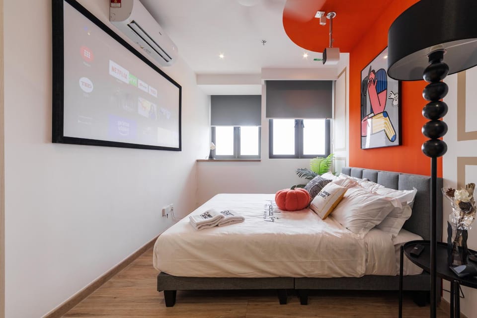 TV and multimedia, Photo of the whole room