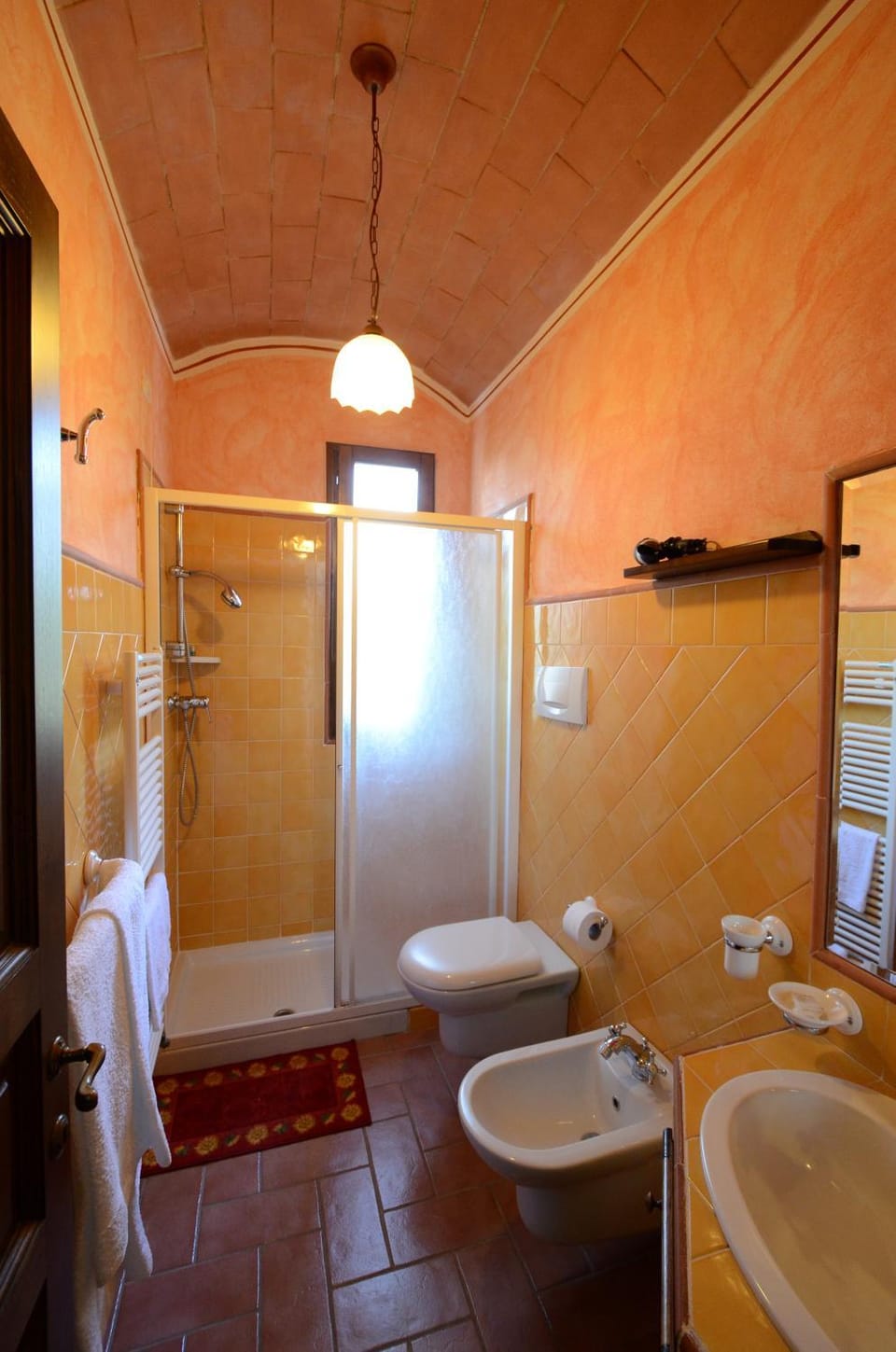 Agriturismo La Casella Farm Stay in Tuscany