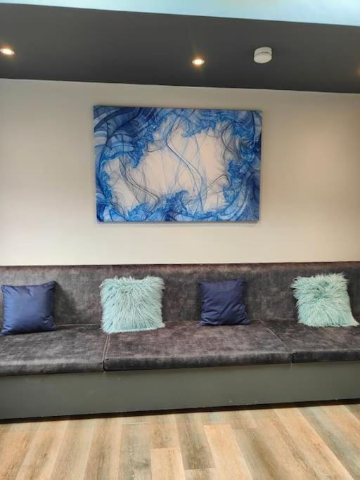 Sloane modern 2 bedroom seafront Apartment Apartment in Blackpool