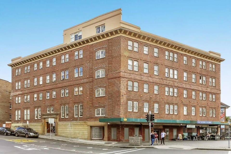 Property building, Street view
