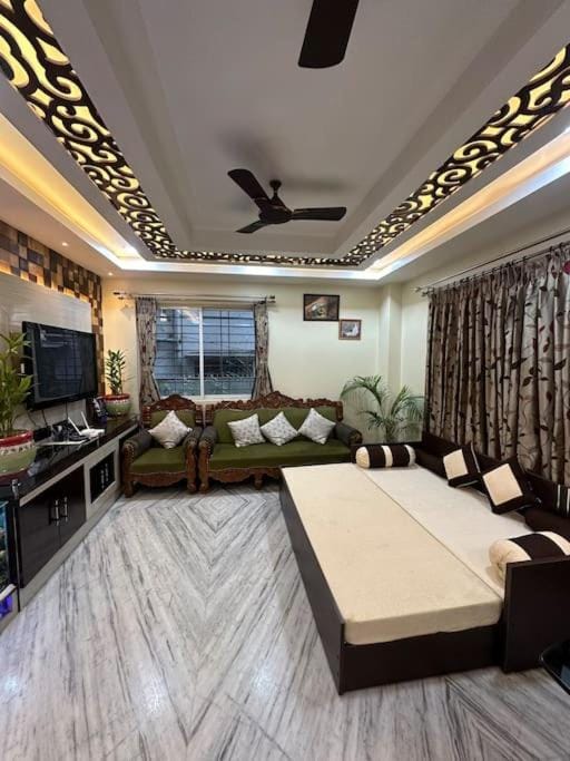 Bed, air conditioner