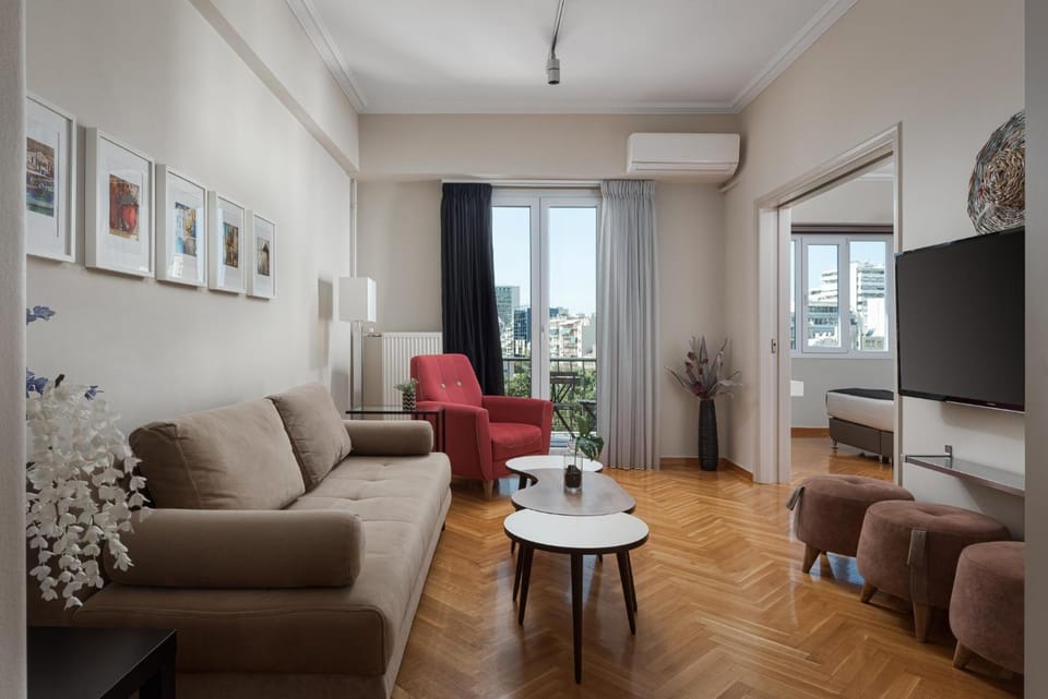 TV and multimedia, Living room, Seating area