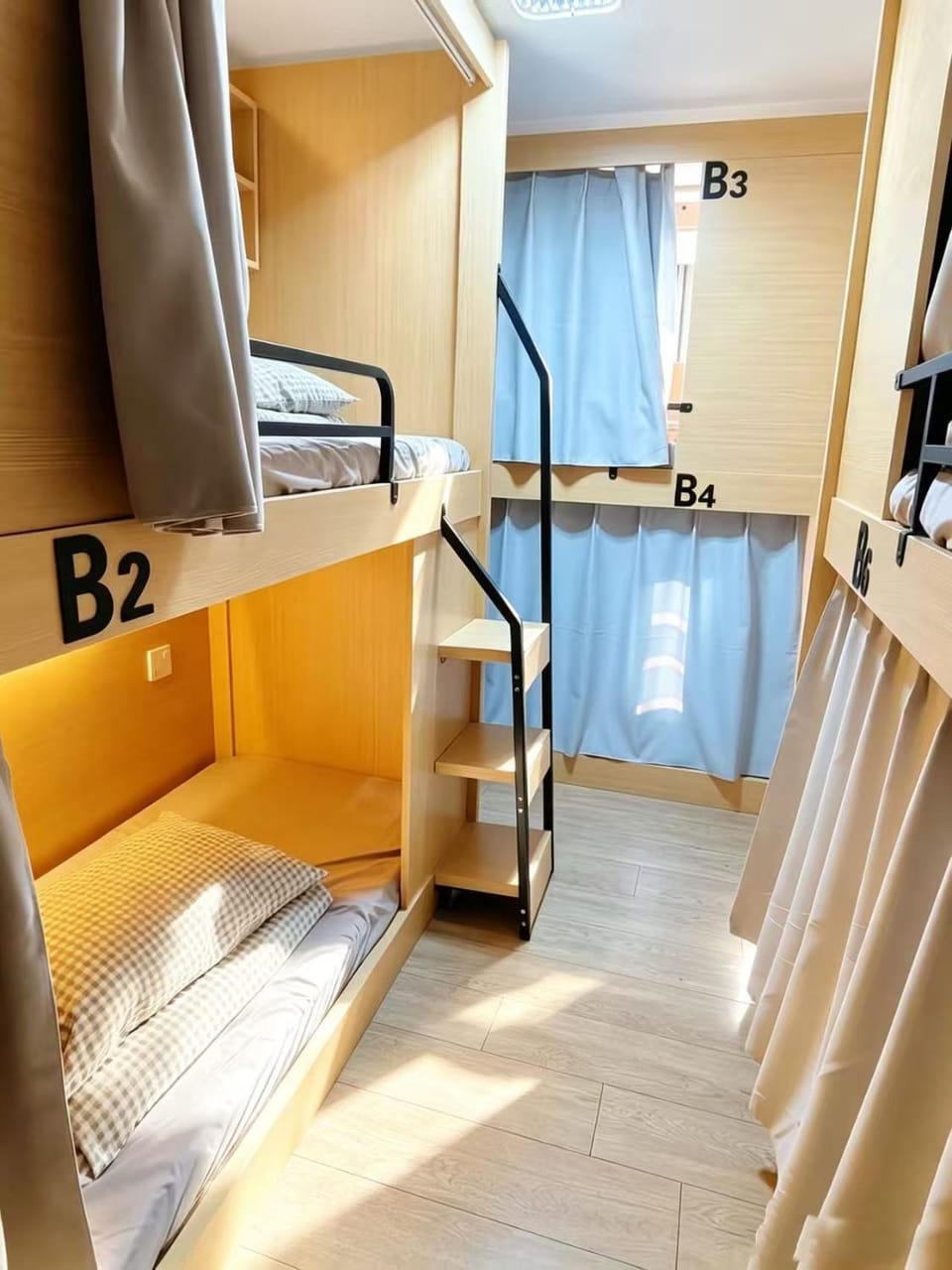 bunk bed