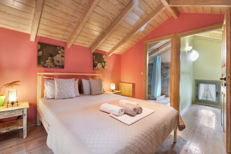 Property building, Living room, Bedroom