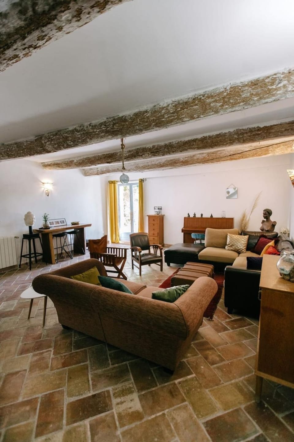 40m2 suite in 18th-century Provencal farmhouse House in Pernes-les-Fontaines