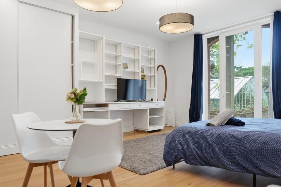 Studio terrasse Villa Odette Apartment in Toulouse