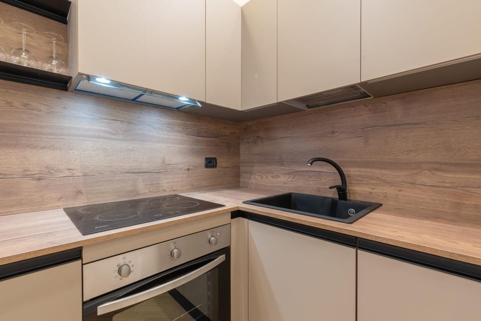Moscova Superior Apartment in Milan
