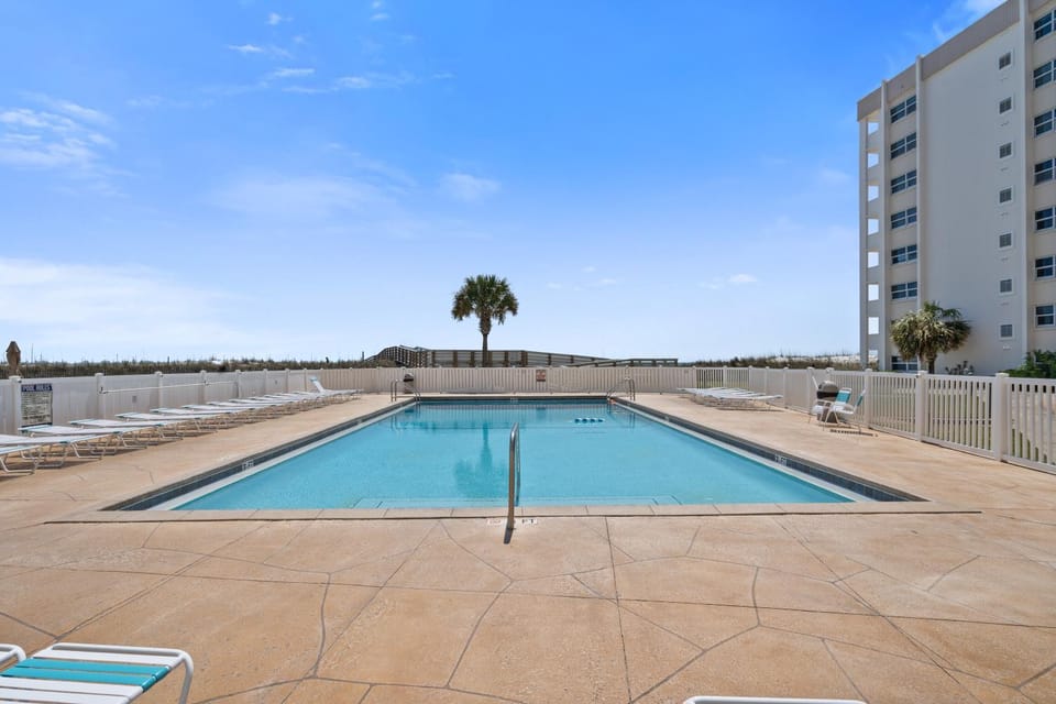 Regency Towers Unit 102W House in Pensacola Beach
