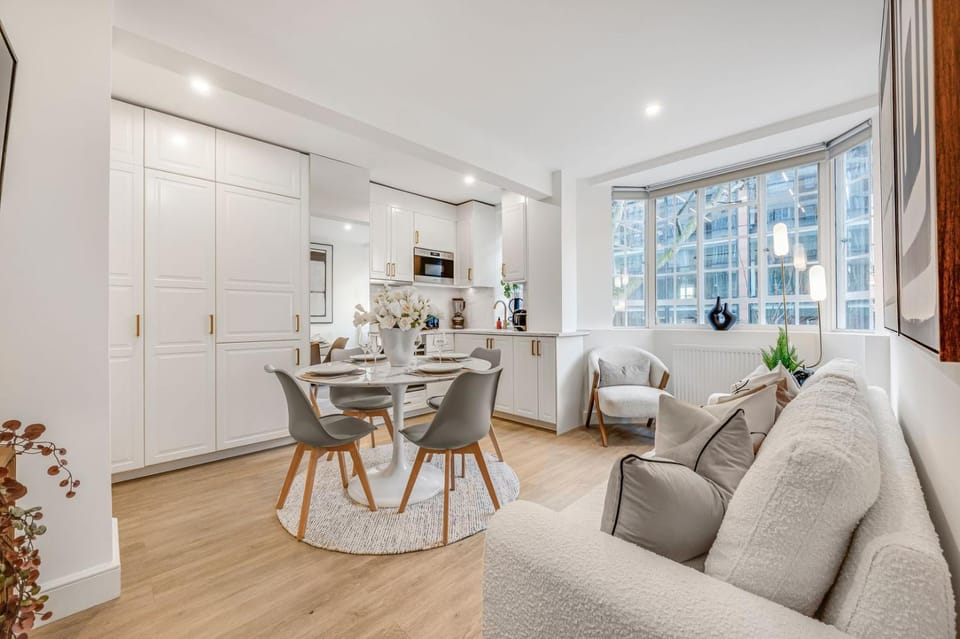 Chelsea Apartment in a Prime Central Location Apartment in City of Westminster