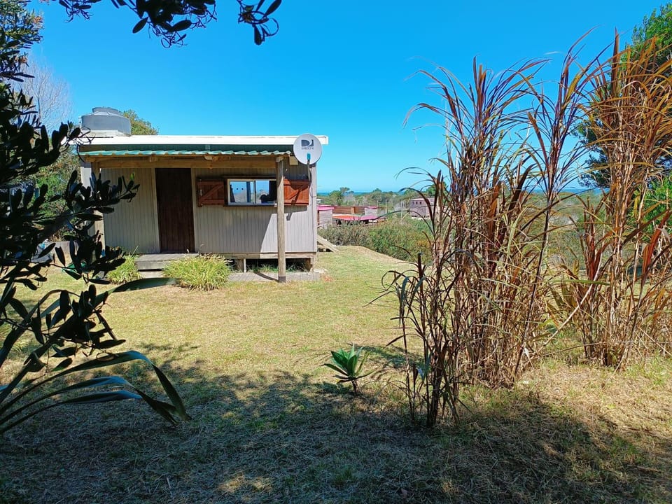 Monambiente con vista al mar y al Valle de La Luna House in Rocha Department, Uruguay