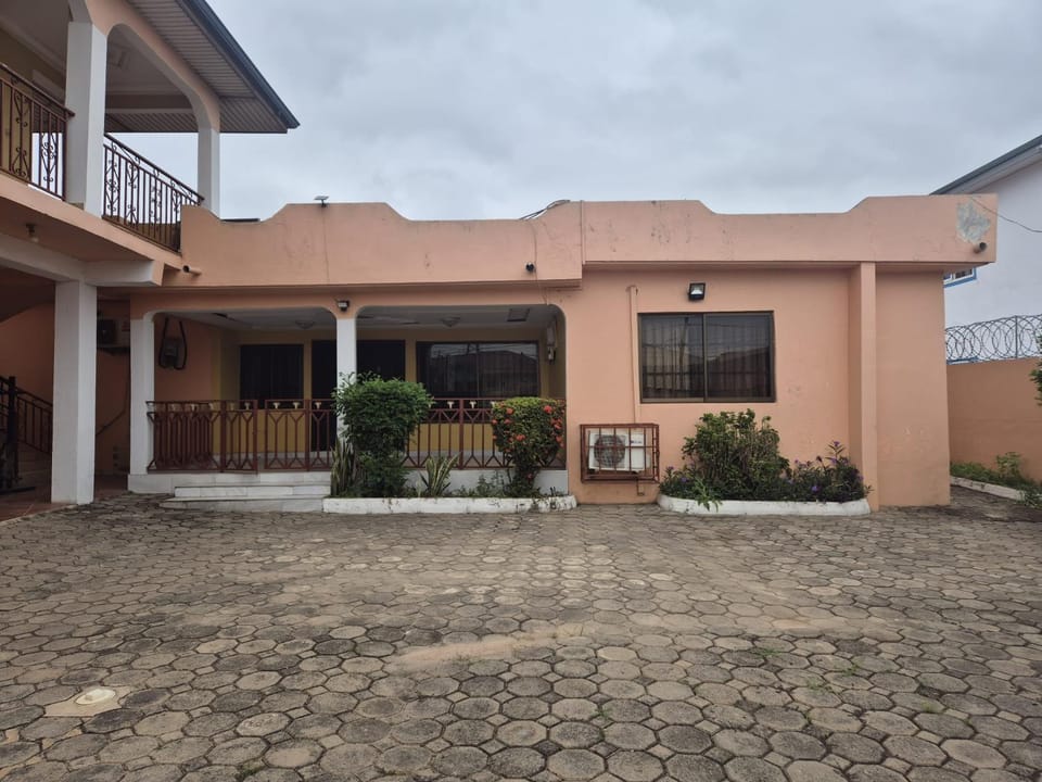 Inner courtyard view