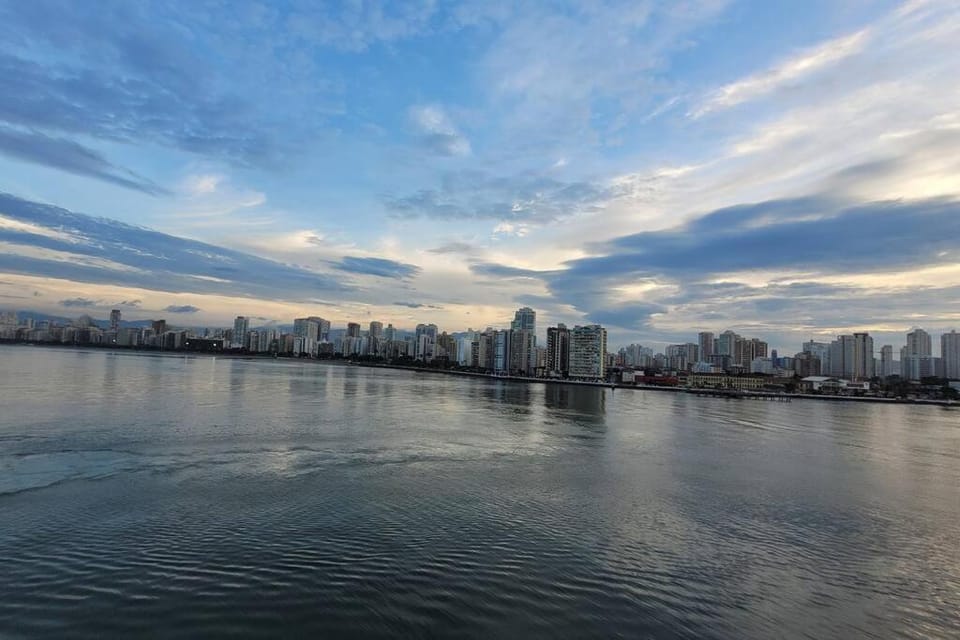 Apto 74 Gonzaga Apartment in Santos