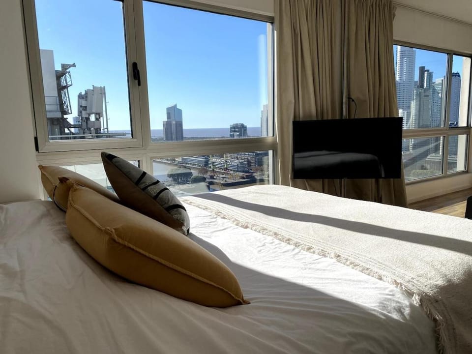 The best Puerto Maderos view from a 23rd floor Apartment in Buenos Aires