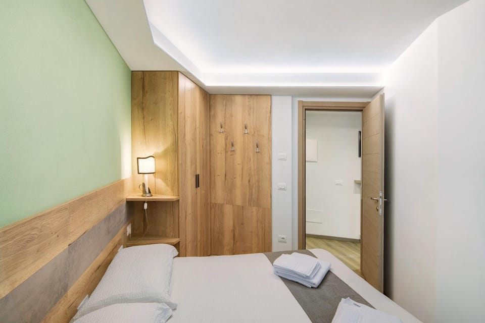 Living room, Bedroom