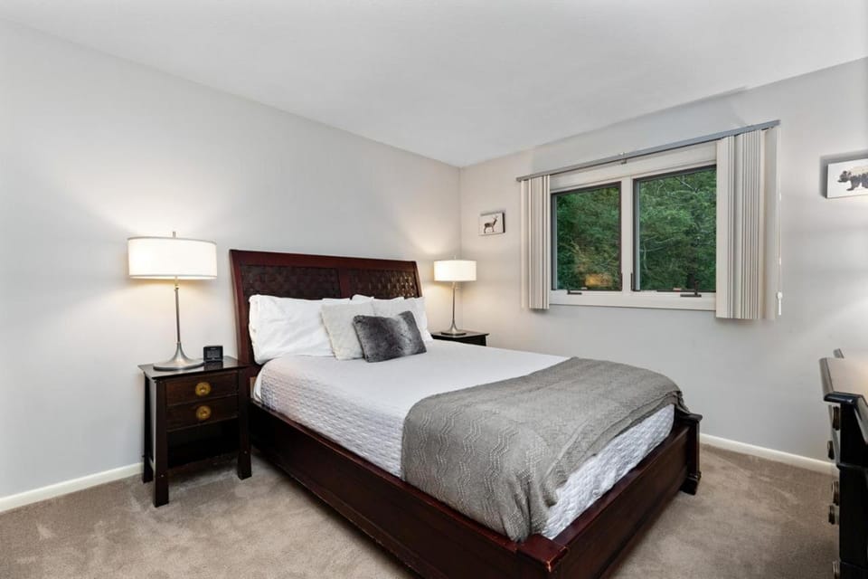 Three Ridges 91 with Wintergreen Advantage House in Massies Mill