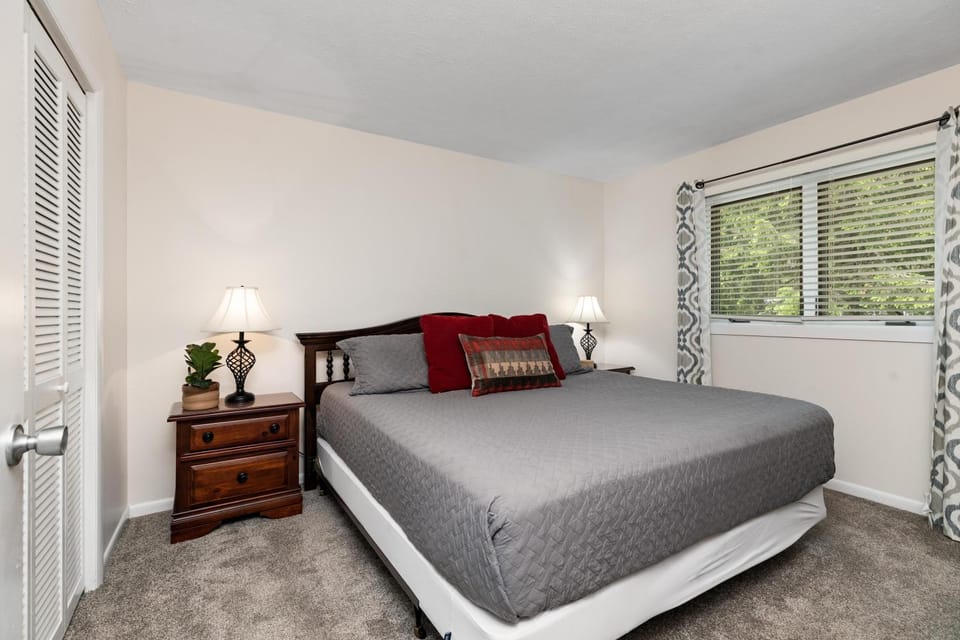 Three Ridges 59 with Wintergreen Advantage House in Massies Mill