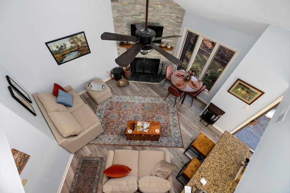 Laurelwood 43 with Wintergreen Advantage House in Massies Mill