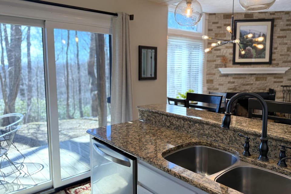 Laurelwood 24 with Wintergreen Advantage House in Massies Mill