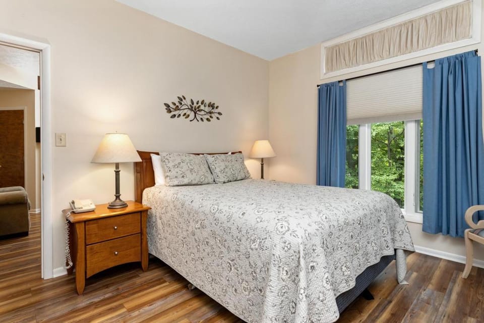 Laurelwood 80 with Wintergreen Advantage House in Massies Mill